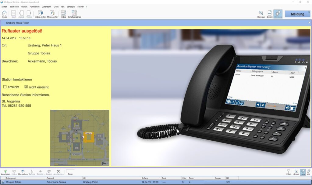 WinGuard touch interface for mobile use at the Henkel site: a row of gate buttons across the top, a site schematic in the centre and a live camera view of the gate on the right.